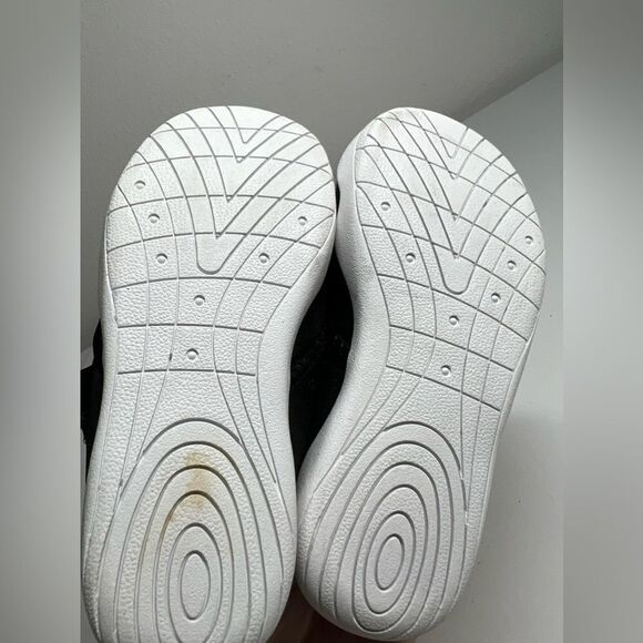 Ecko Unltd Sneakers Toddler Sz 9 Black White - Picture 2 of 8